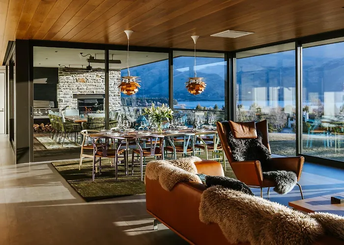 Ridgecrest - Sleeps 12 - Mountain Views Wanaka