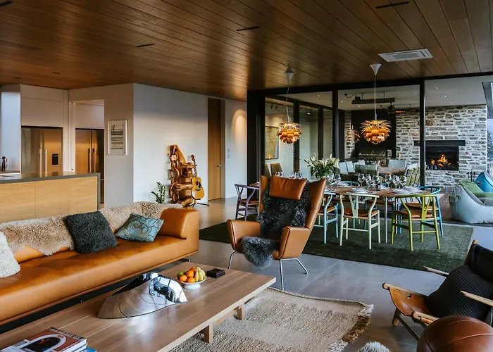 Villa Ridgecrest - Sleeps 12 - Mountain Views *
