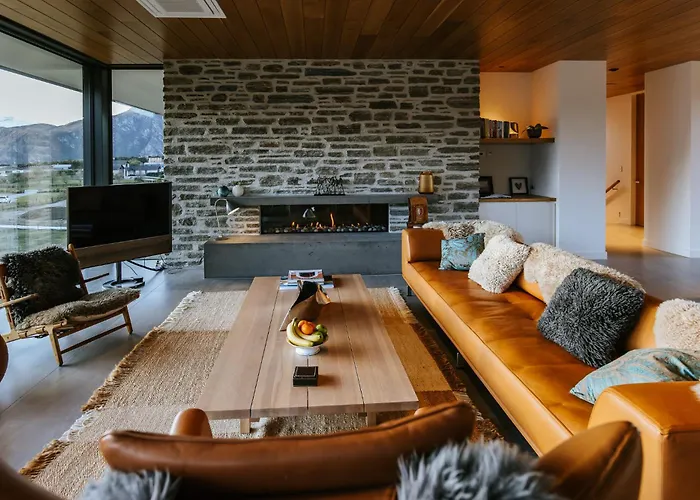 Ridgecrest - Sleeps 12 - Mountain Views * Wanaka